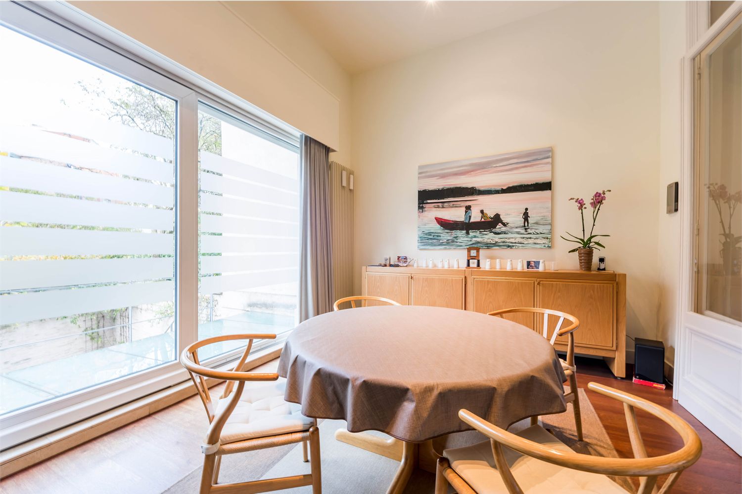 Bijzonder mooi en exclusief herenhuis in prachtige authentieke stijl! 