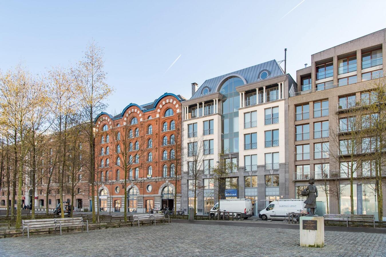 Uniek appartement met tuin op de mooiste locatie van Antwerpen 