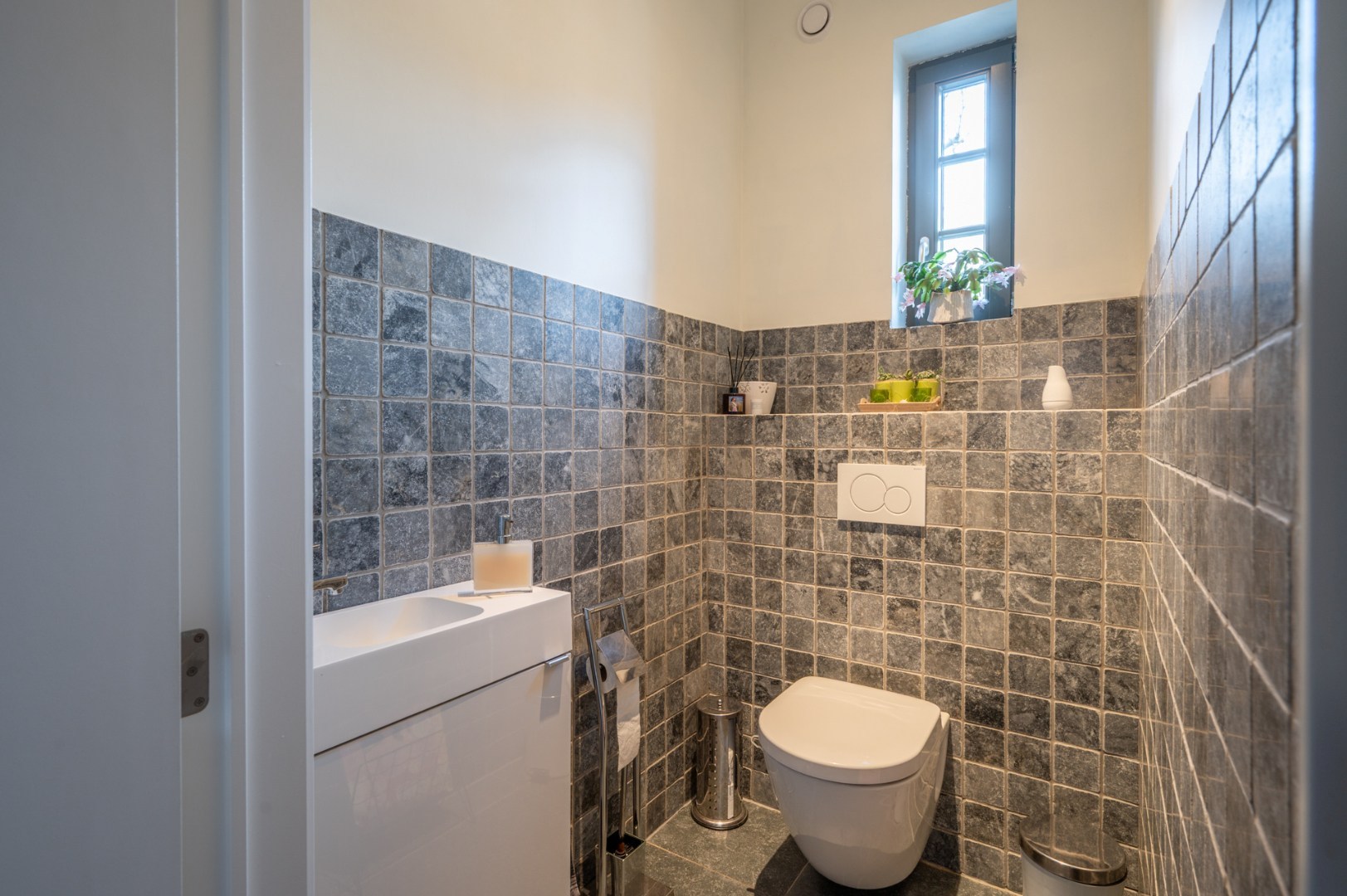 Prachtige en zéér ruime woning met kwaliteitsvolle afwerking 