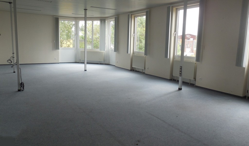 Magazijnen en kantoren te huur in Bedrijvenpark Molenberg in Schelle