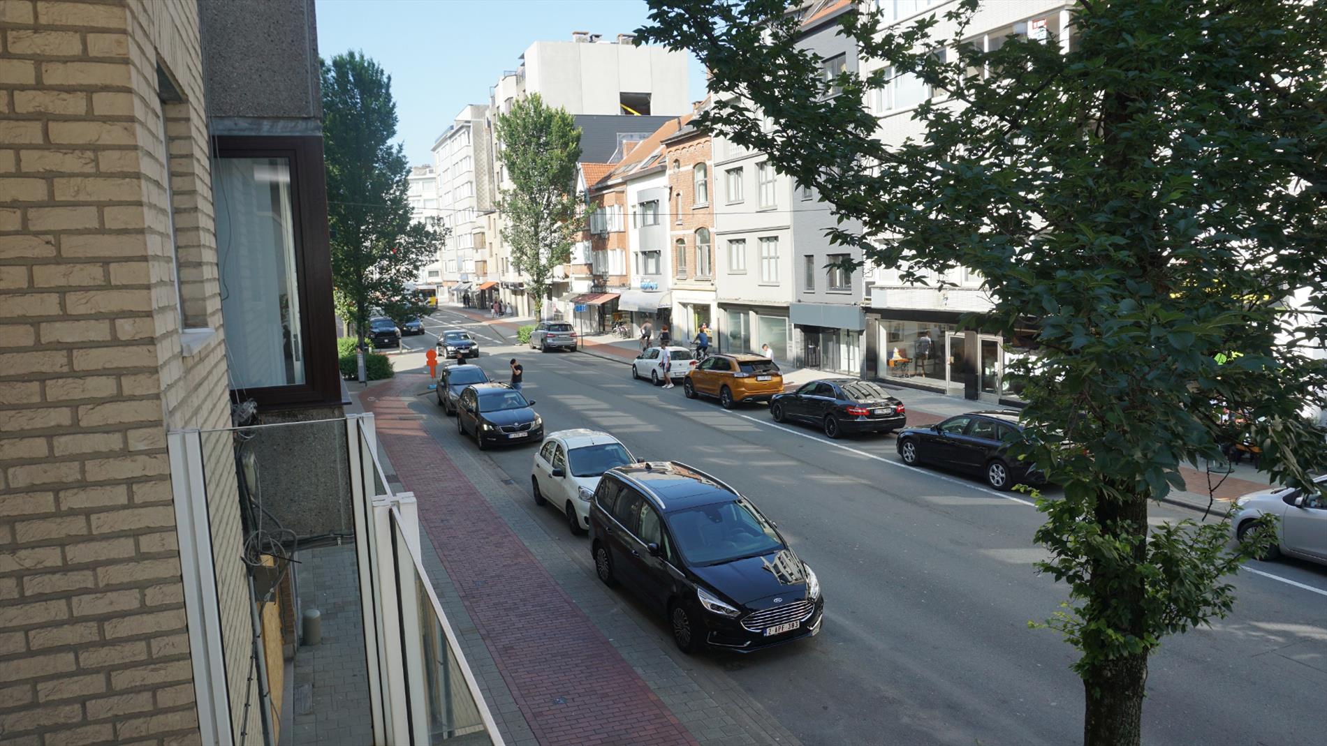 APPARTEMENT MET 1 SLAAPKAMER BIJ PETIT-PARIS 
