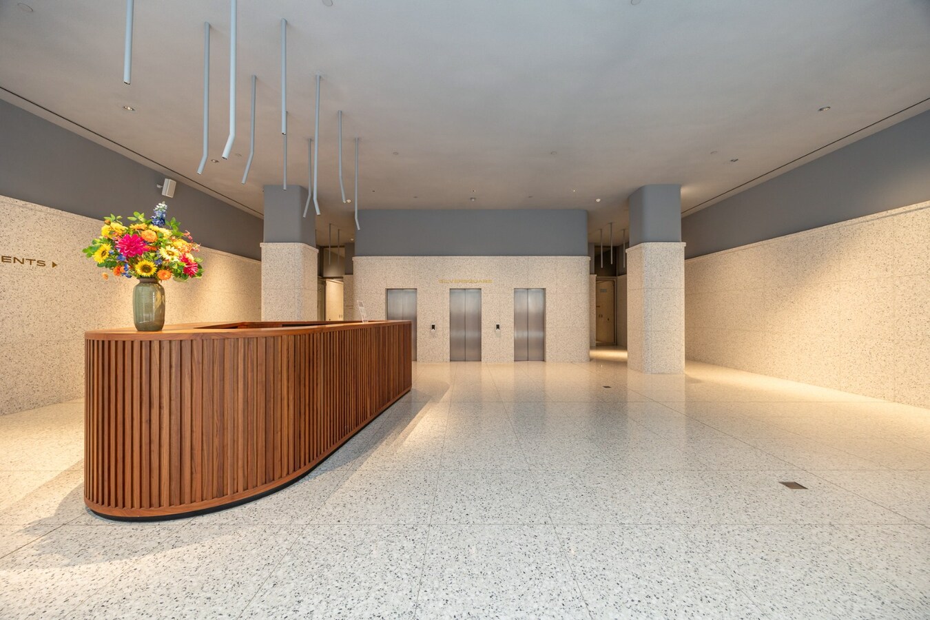 Exclusief wonen in Antwerp Tower | Luxueus appt. met 3 slpk en 2 terrassen! 