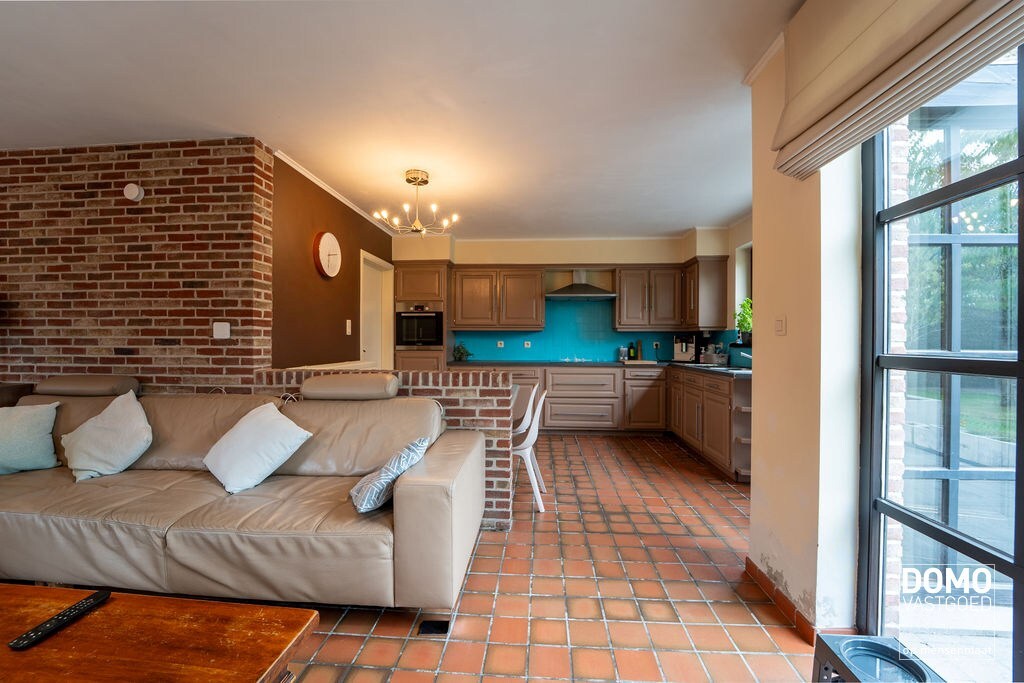 Half open bebouwing te Tuilt 