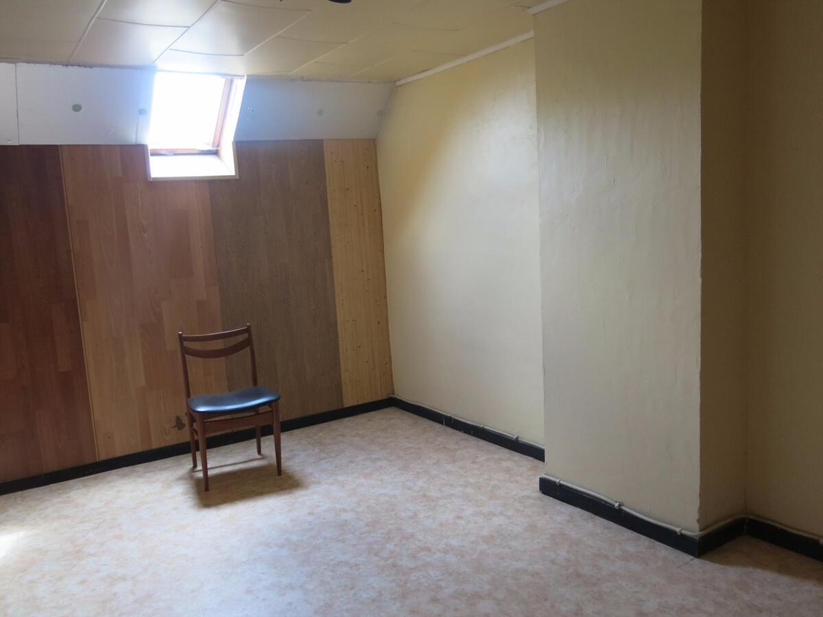 Knusse woning met garage 