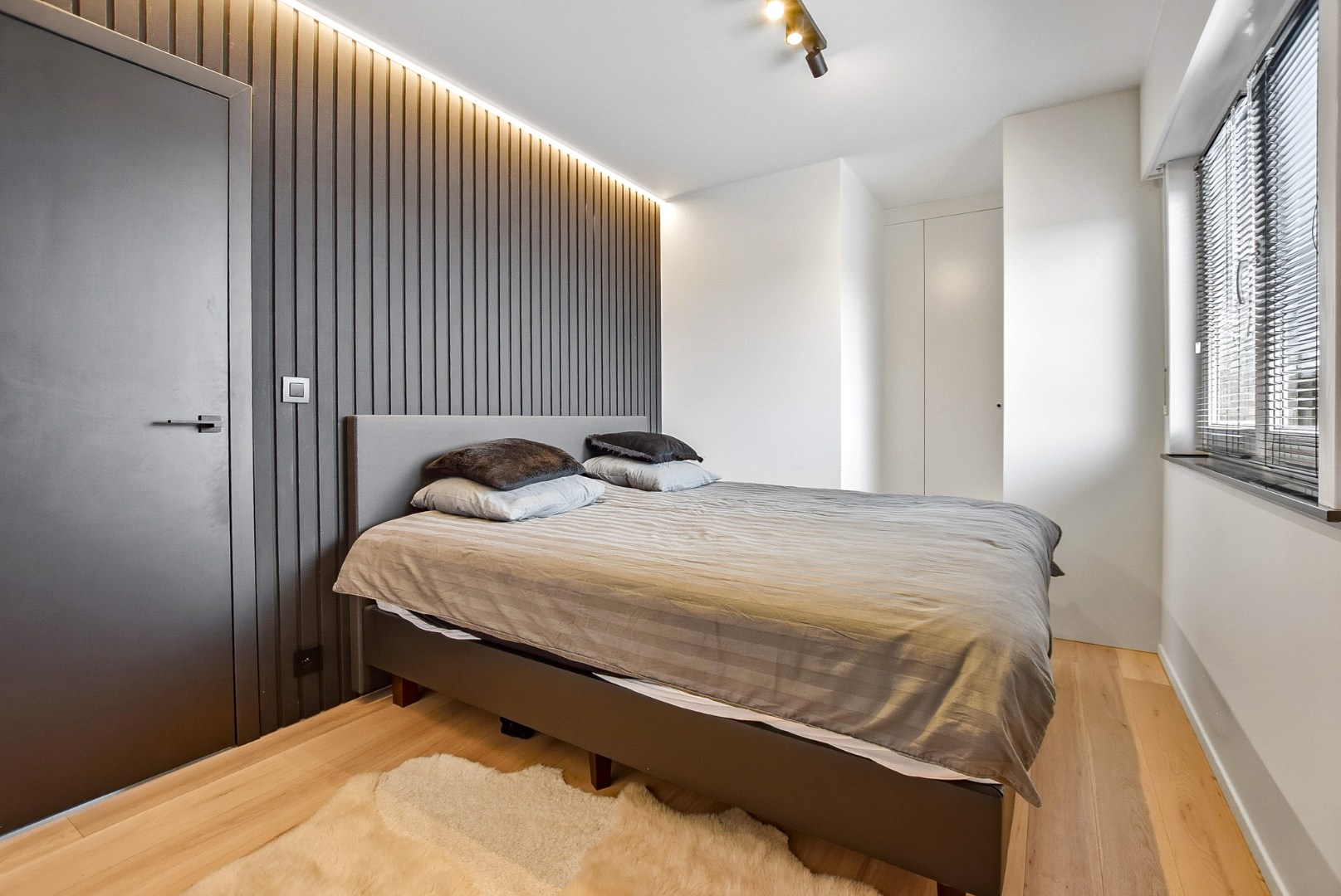 Exclusief penthouse (99m²) met maar liefst 100m² dakterras te Sint-idesbald (Koksijde). 
