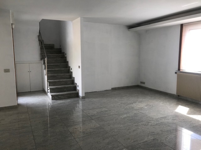 Ruim appartement (170m²) met groot terras 