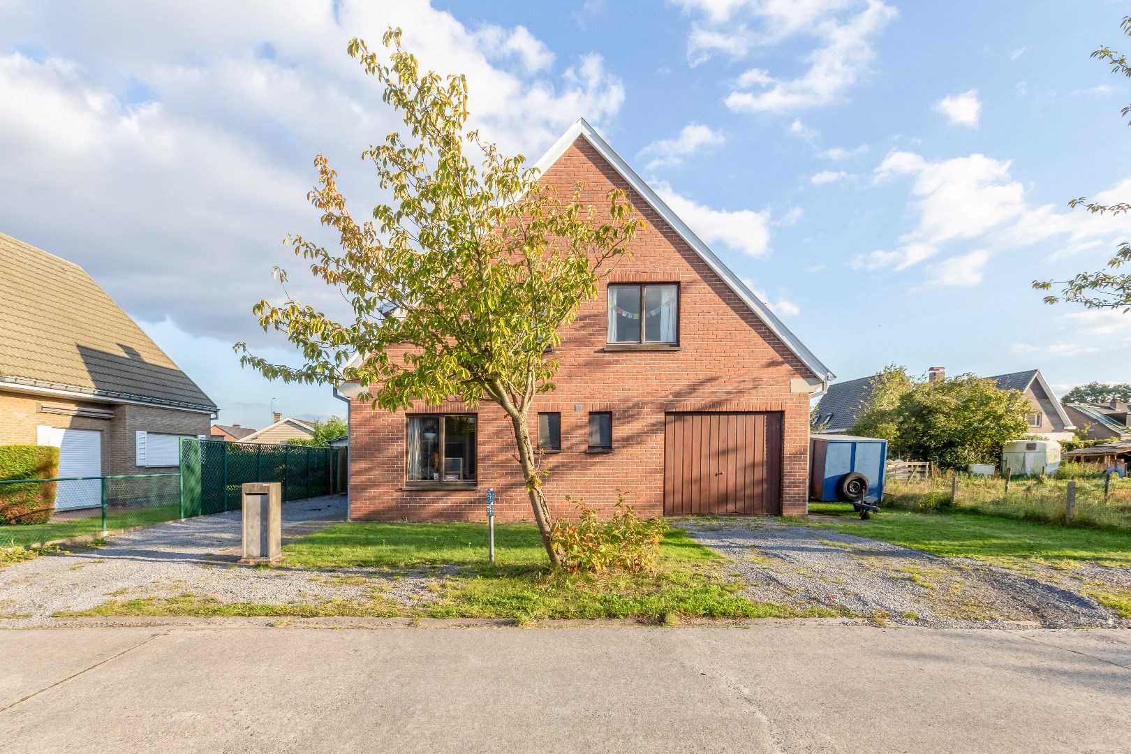 Ruime open bebouwing nabij het centrum van de Pinte 