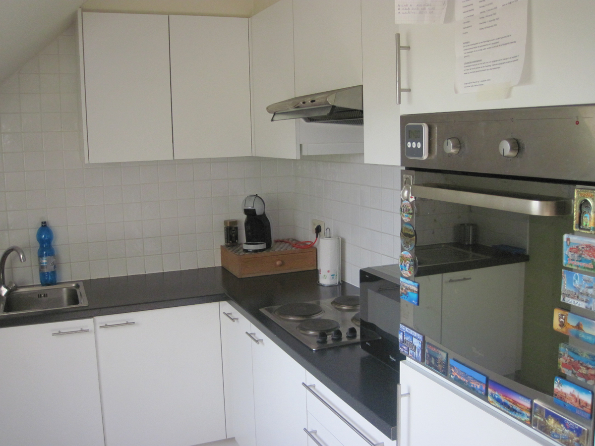 Bijzonder ruim 1-slp-appartement. Met terras. Met garage. 