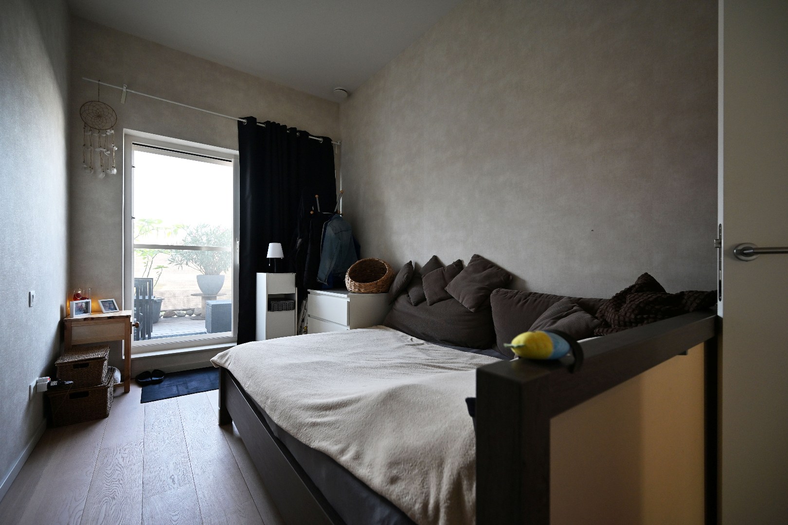 Energiezuinig appartement met 2 slpks, terras en garage te Maldegem 