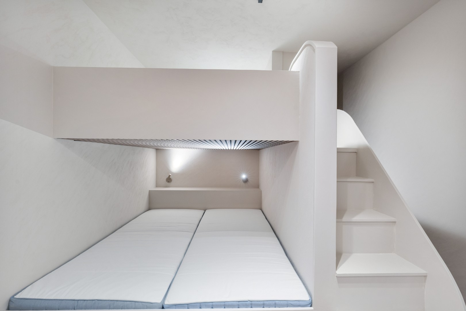Stijlvol vernieuwd 1-slaapkamerappartement in residentie Sombrero 