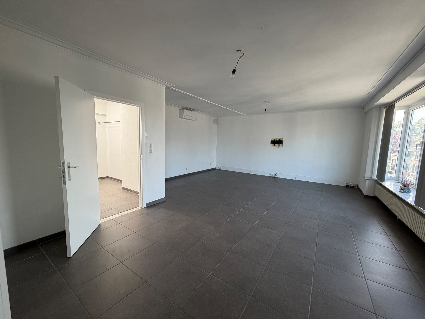 Centraal gelegen appartement met 2 slaapkamers en garage te Geel! 