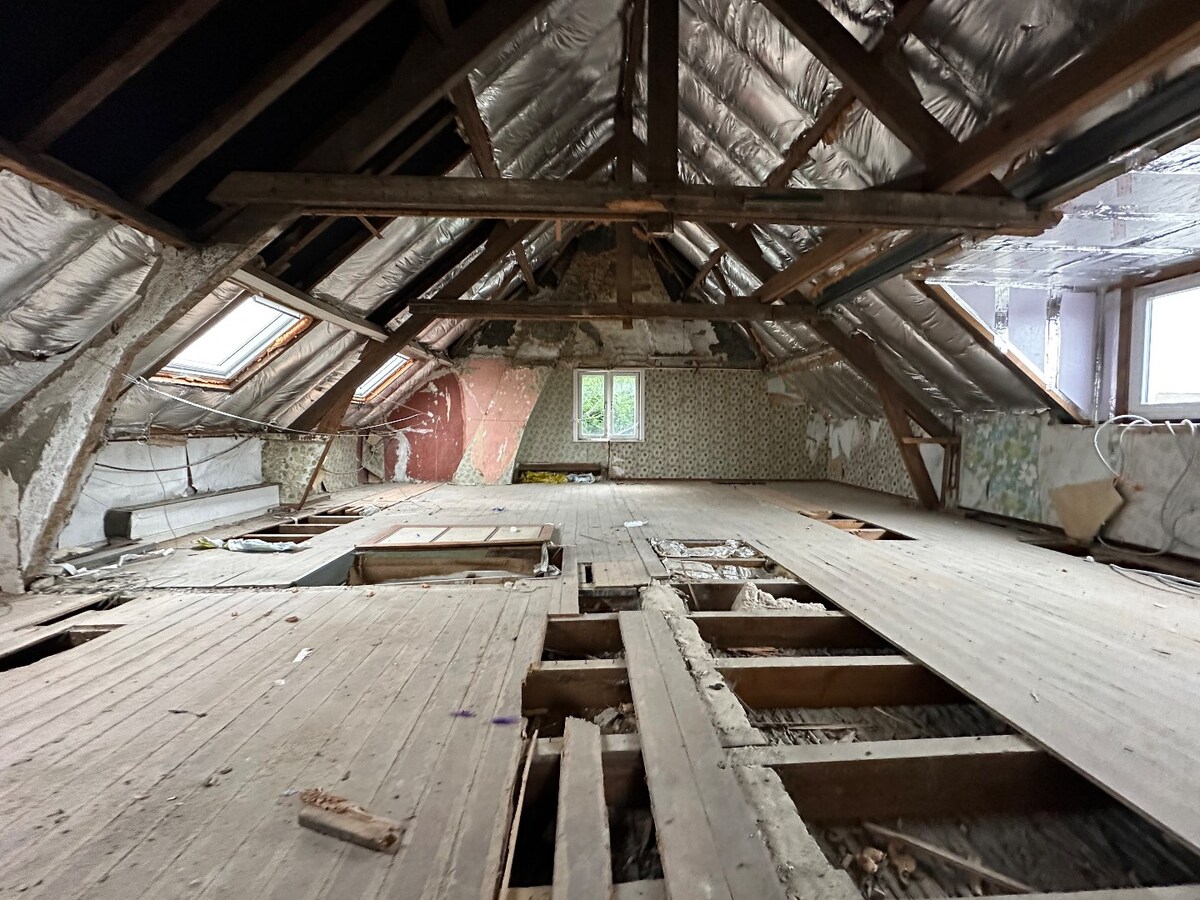 Te renoveren woning te Vladslo 