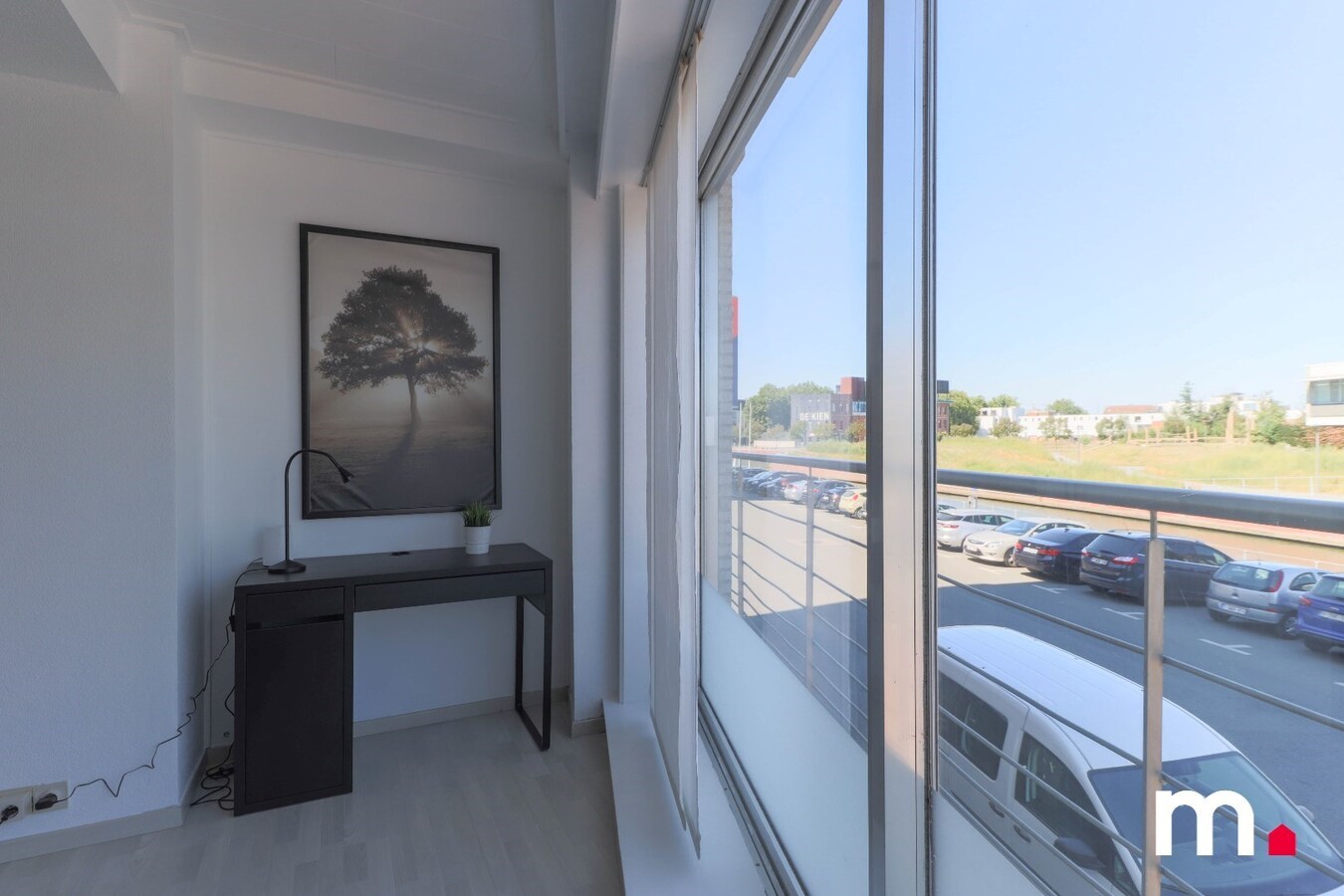 TOPPER !! Prachtig ruim 1 slaapkamer appartement aan de vernieuwde Leieboorden ! 