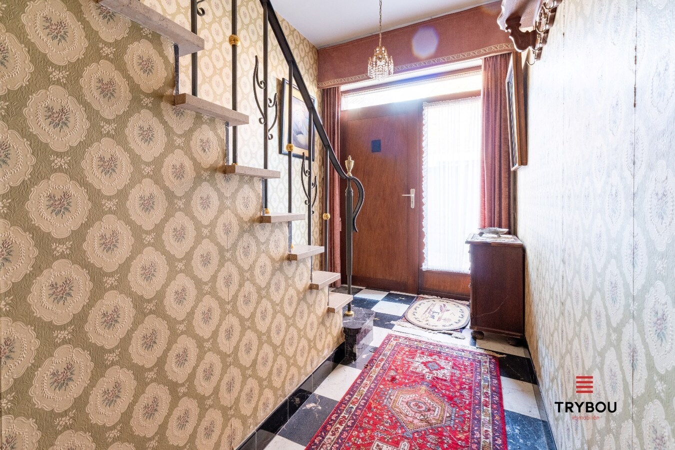 Tijdloze woning met veel mogelijkheden op ruim perceel 