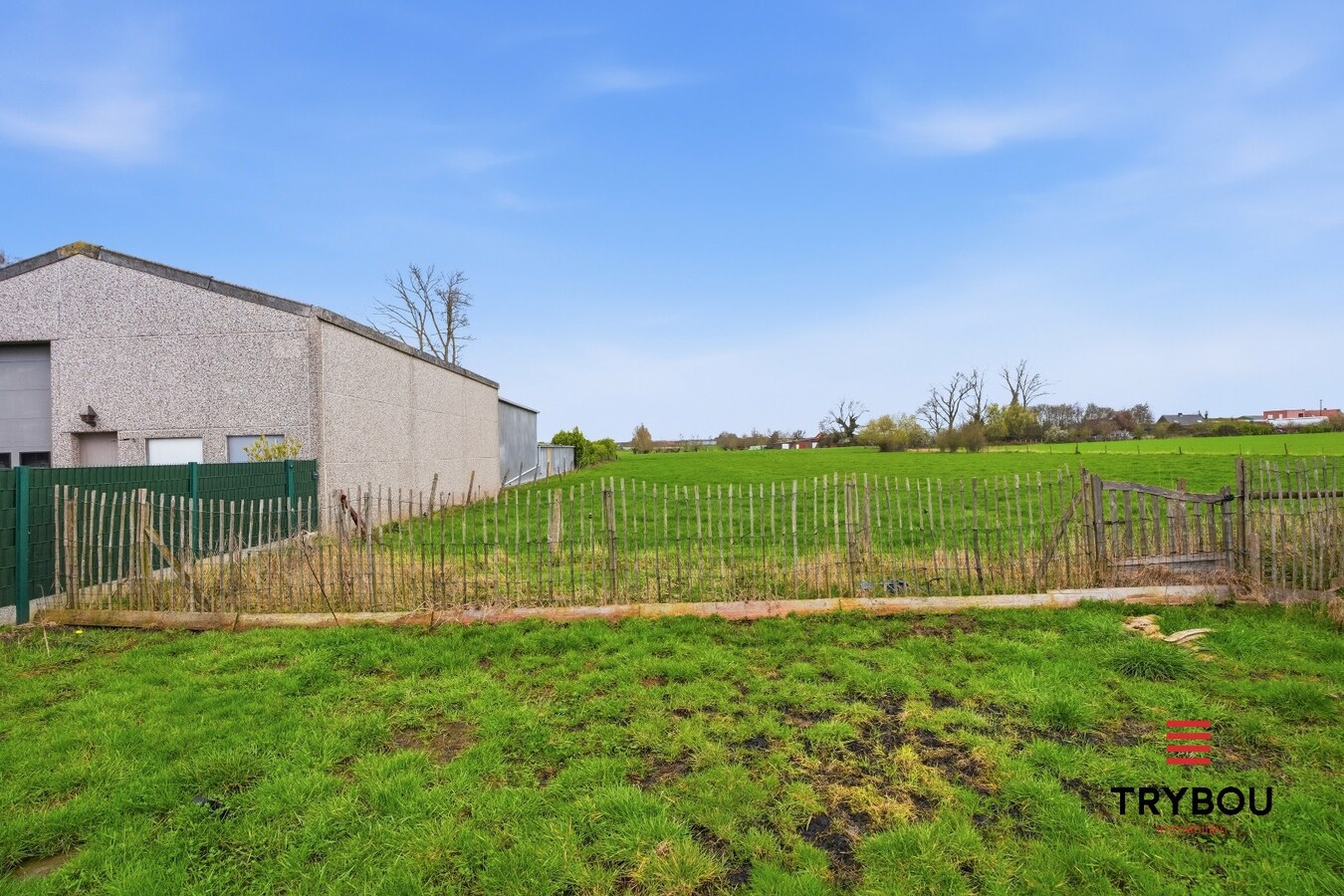 Rustig gelegen, alleenstaande woning op ruim perceel van 2210 m² 