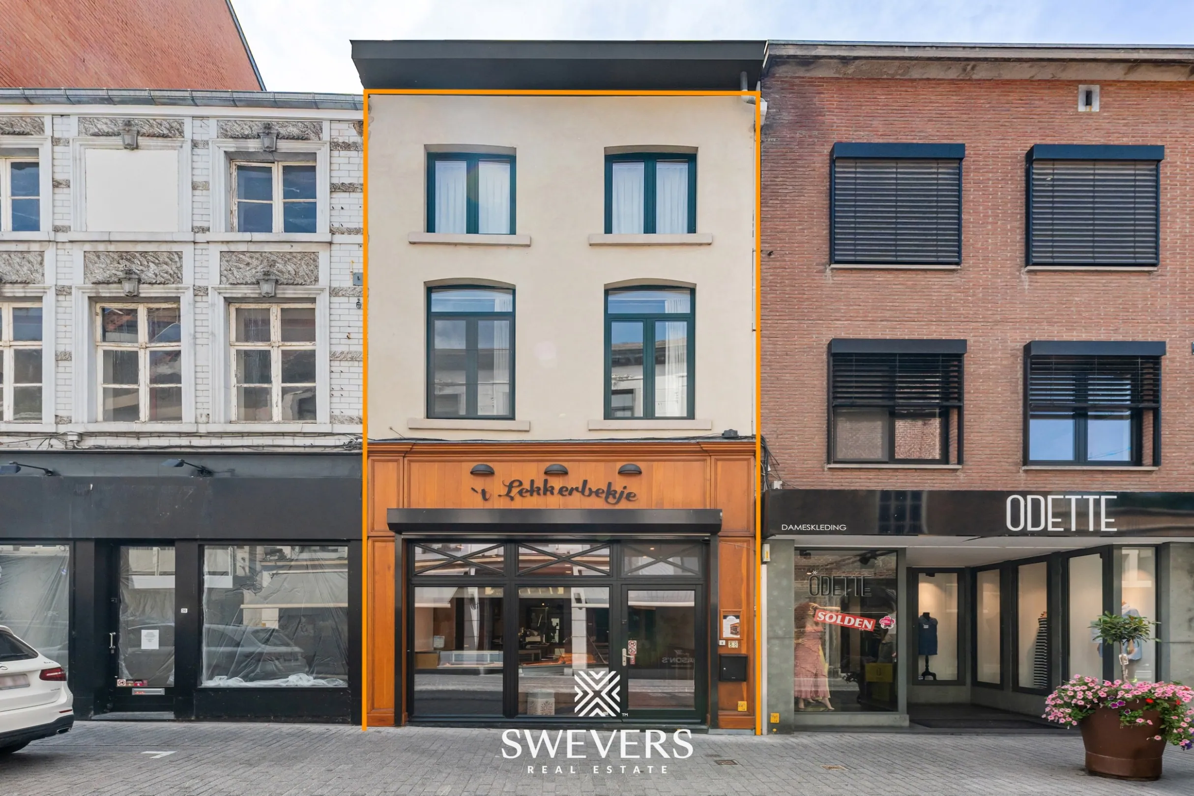 Te koop commerciële winkel - Sint-Truiden