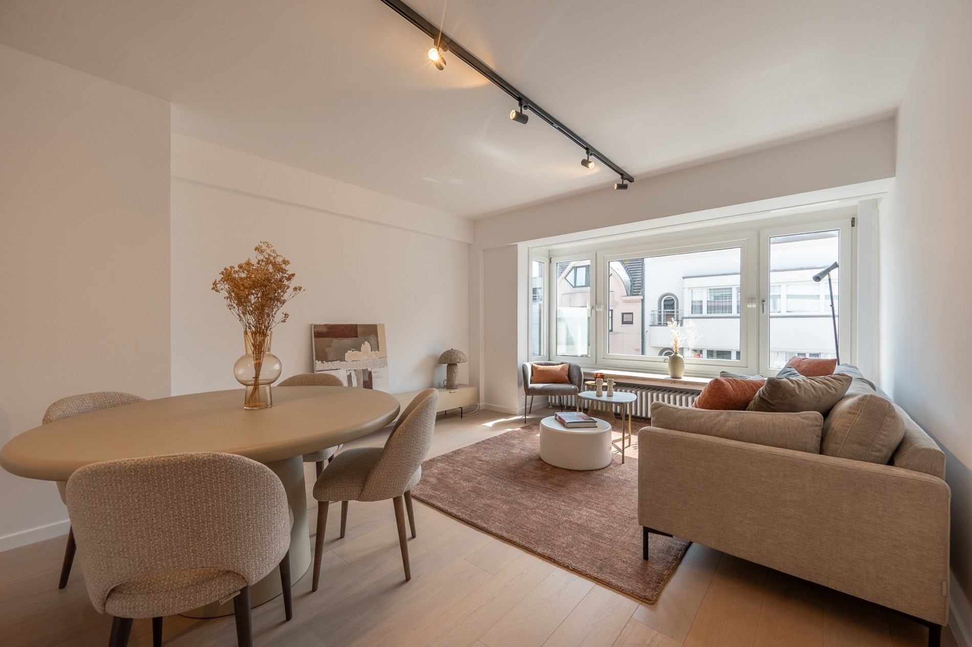 Magnifique appartement rénové de 2 chambres au cœur de Knokke 