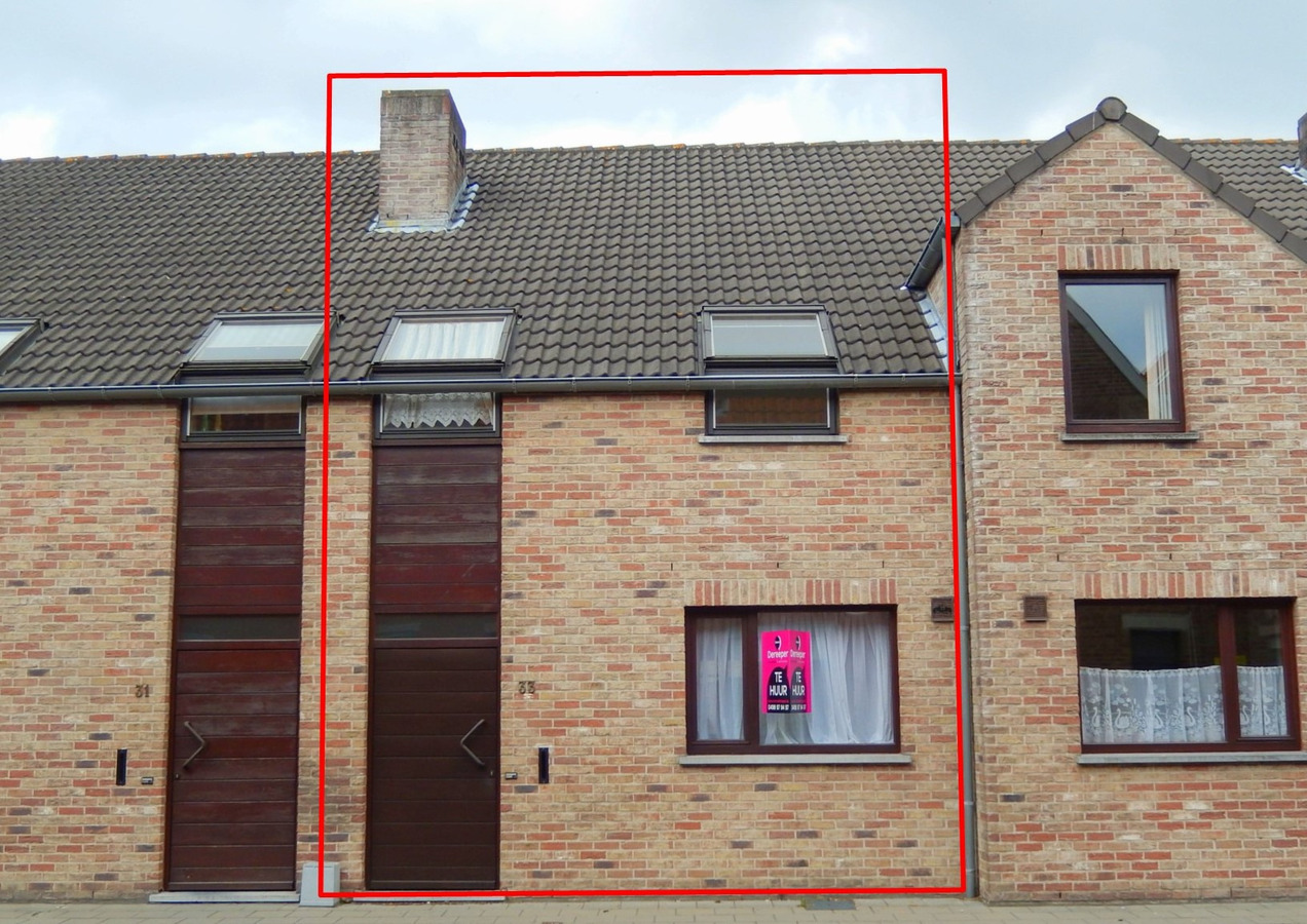 Gezellige rijwoning met dubbele garage 