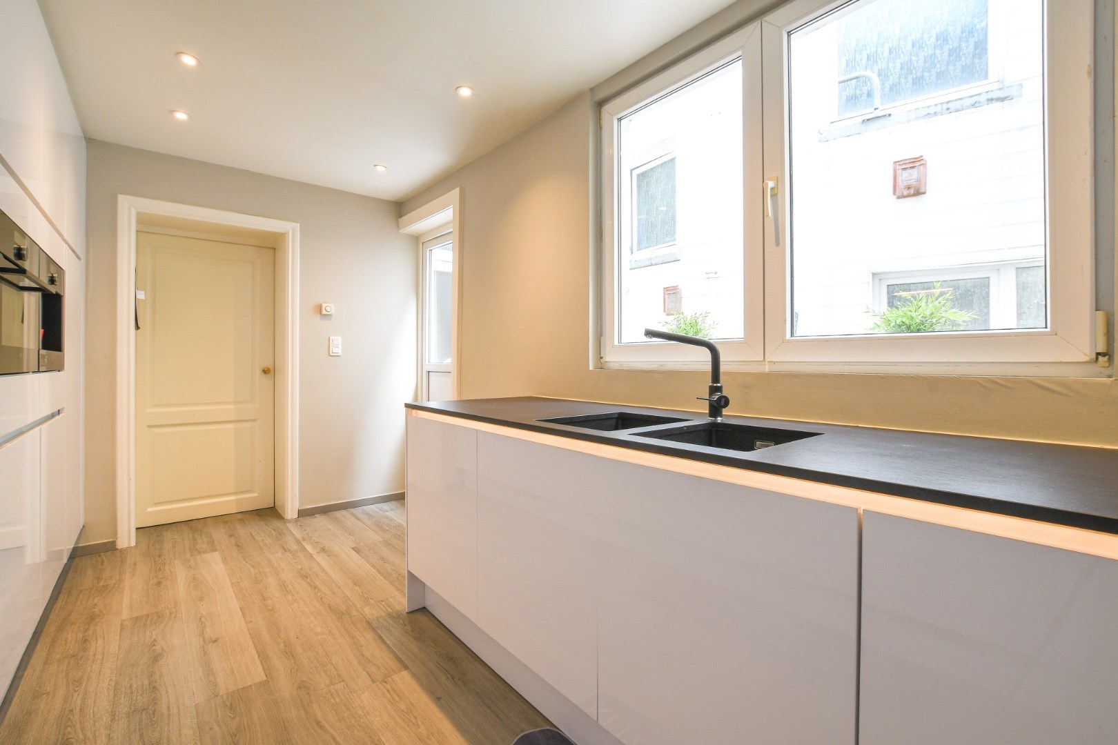 Ruime woning op 50 meter van de zee in Blankenberge 