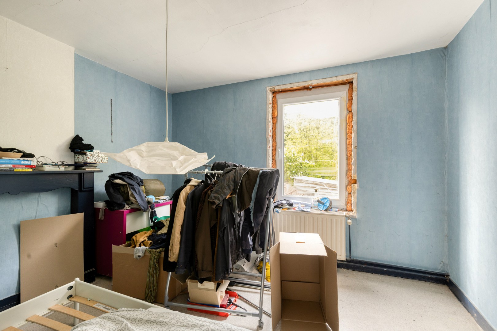 Halfopen bebouwing met 5 ruime slaapkamers, 2 badkamers, garage en tuin in Holsbeek – bewoonbare oppervlakte 214m² 