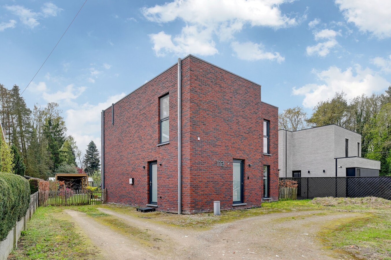 Energiezuinig instapklaar huis met 3 slaapkamers 