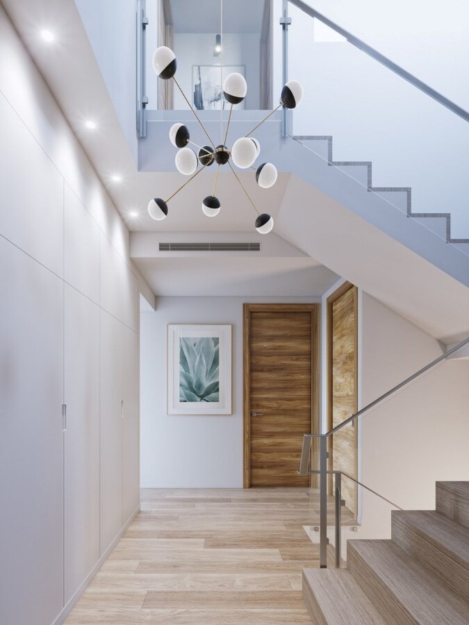 Luxe villa met uitzicht in de verte op de bergen en de Middelandse Zee 