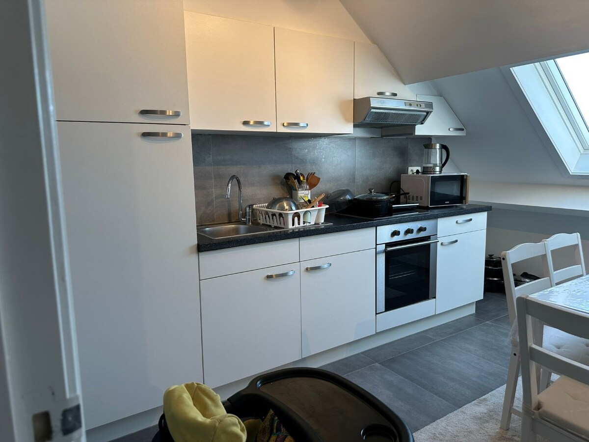 VERNIEUWD   appartement met 3 slaapkamers 