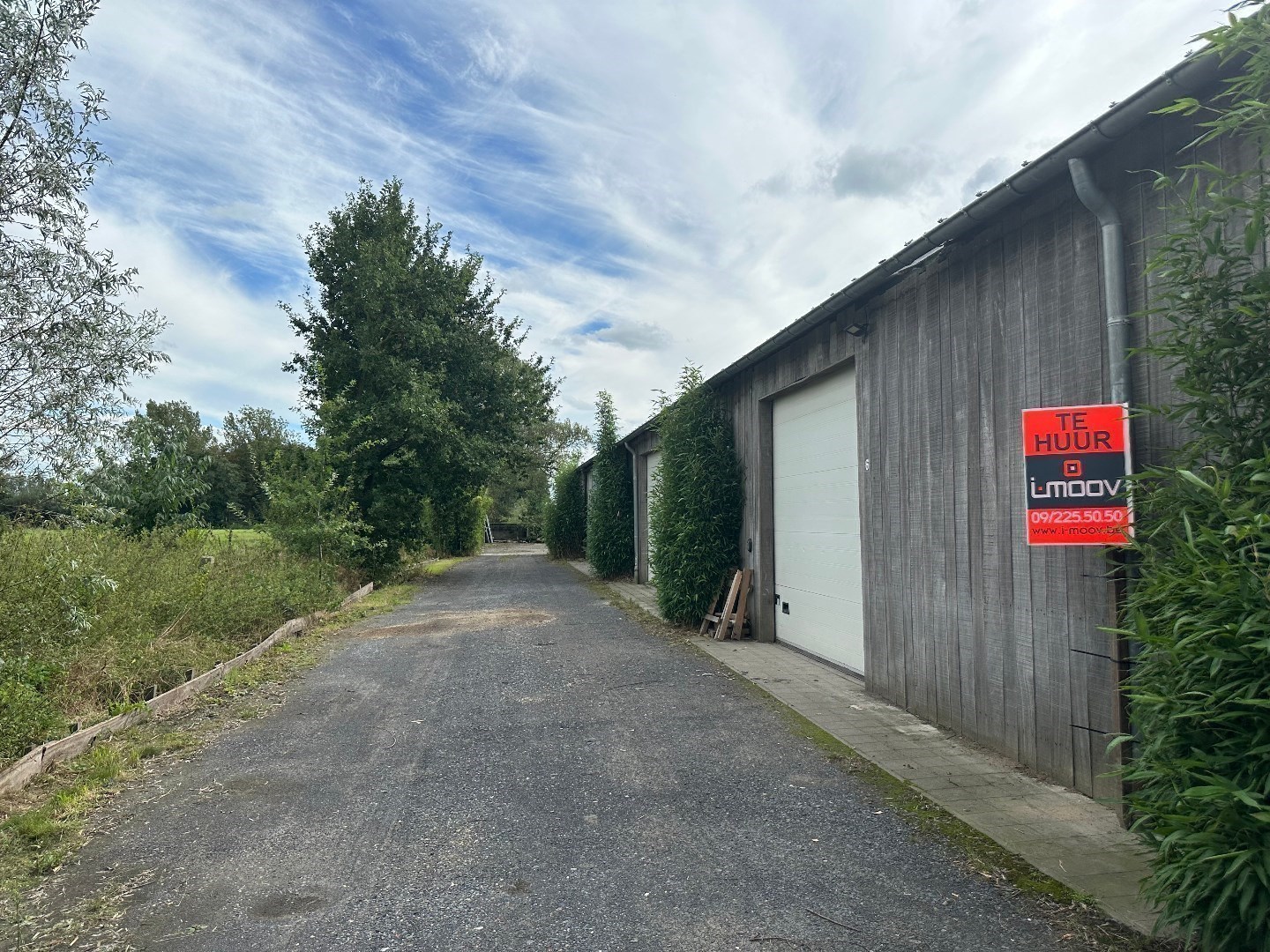 Droge en veilige opslagplaats op gunstige locatie 