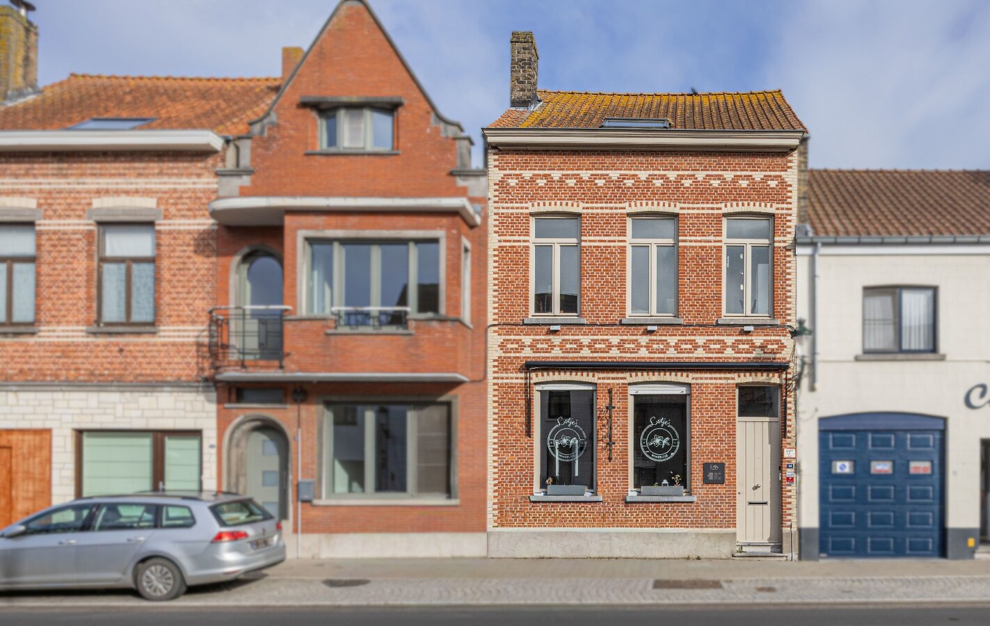 Uniek handelspand met woonst in het charmante Lissewege – tal van mogelijkheden! 