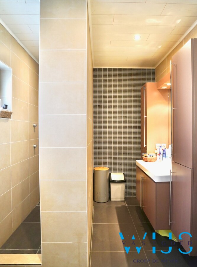 Prachtige eigendom in hartje Wippelgem ! 