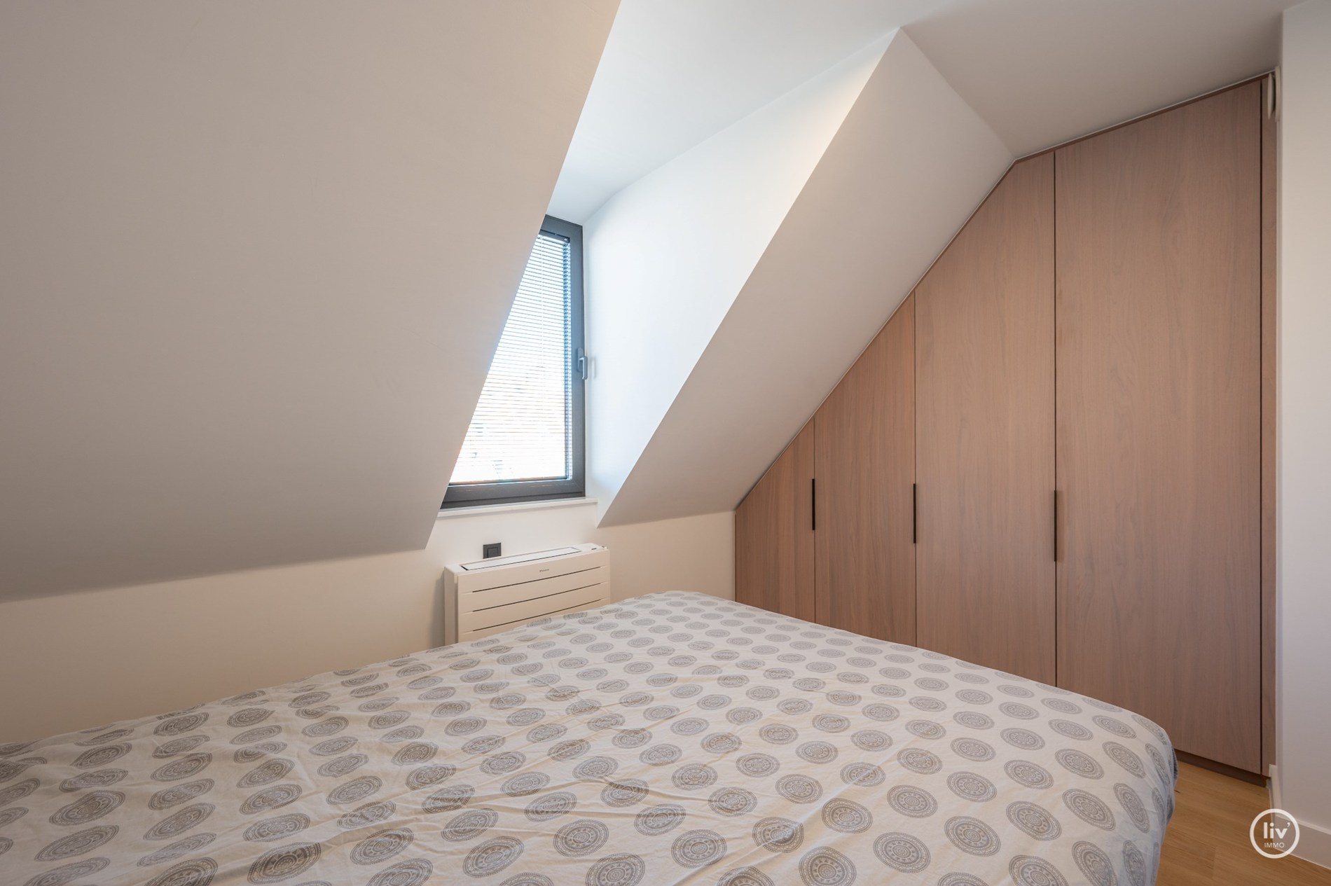 Élégant et récemment rénové duplex appartement au cœur de Knokke. 