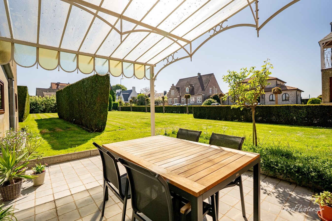 Karaktervolle vierkantshoeve op 1ha te Geetbets (optioneel aan te kopen ca. 7ha aanpalende landbouwgronden) 