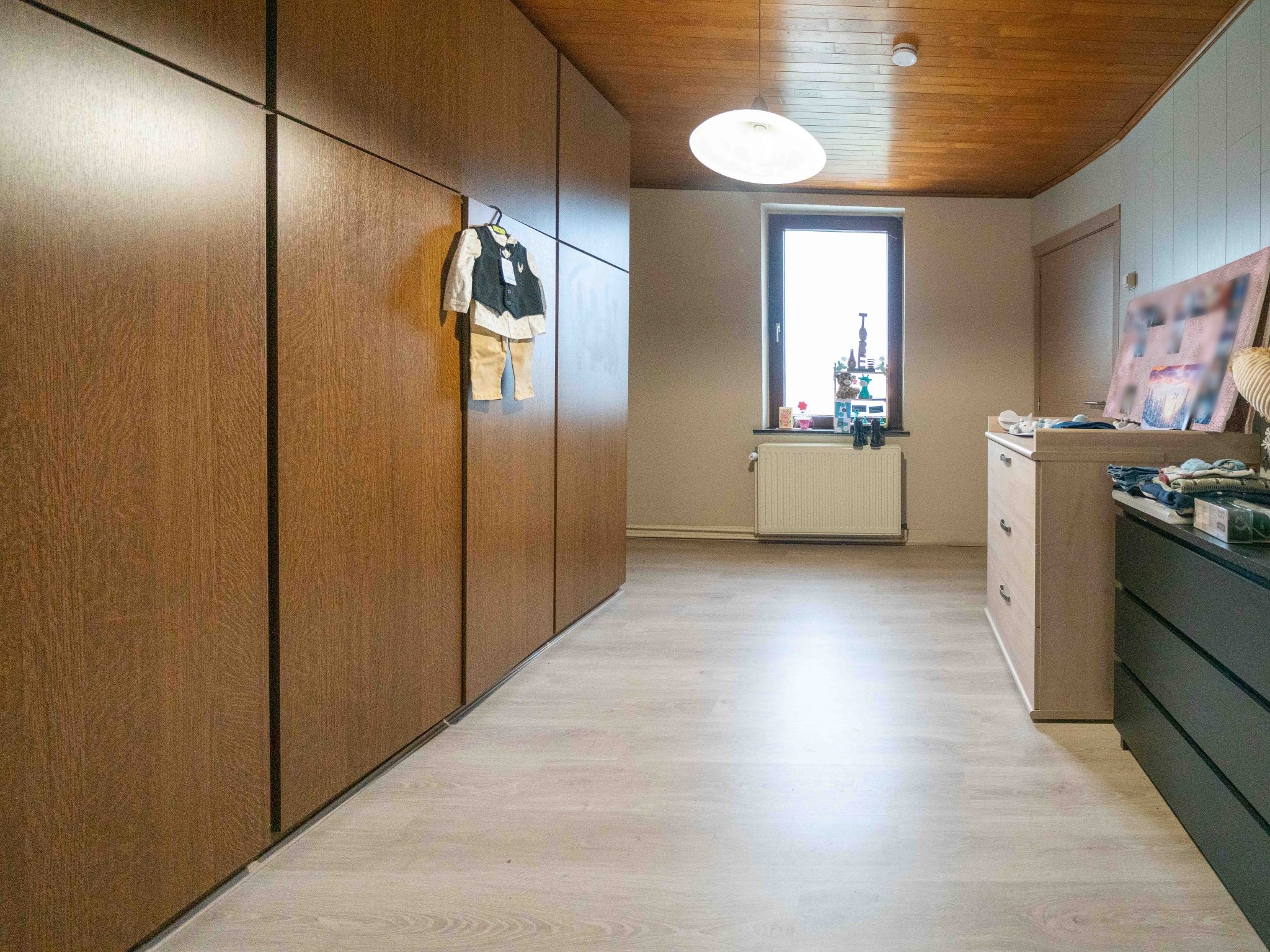 Eengezinswoning met 3 kamers, garage en tuin 