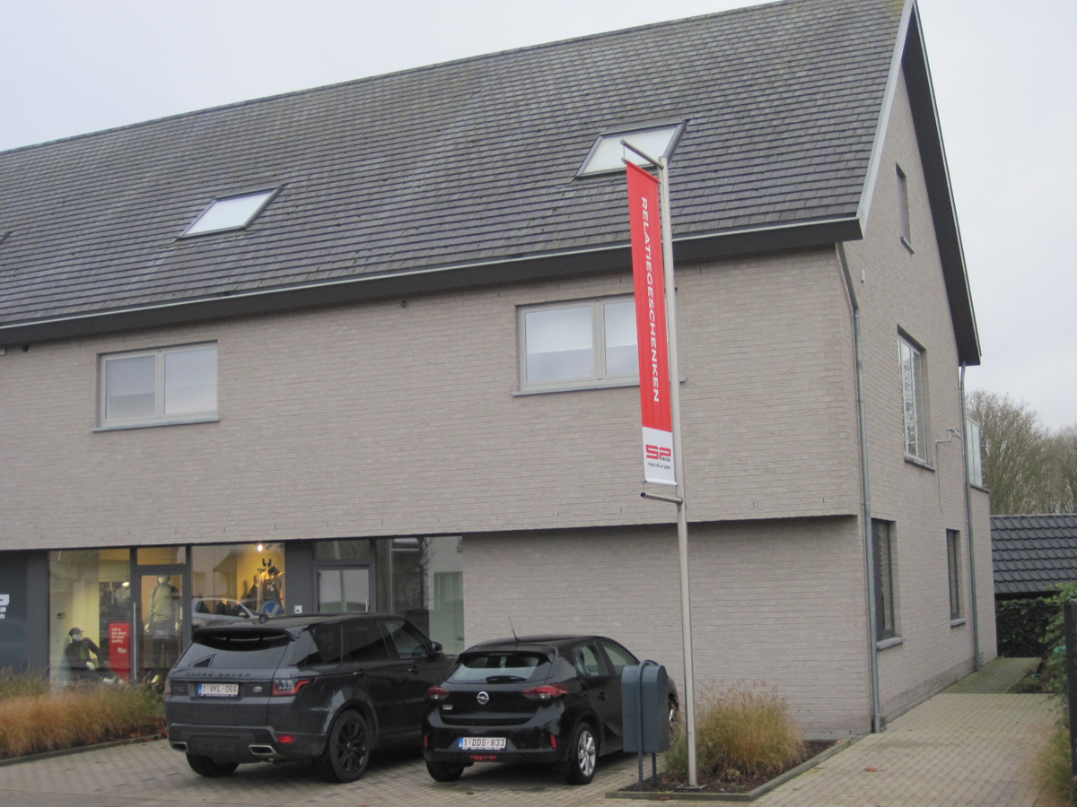 Recent, ruim appartement met een uniek terras ! 