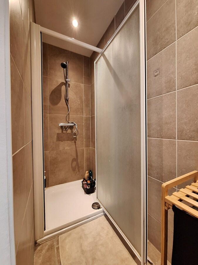Gunstig gelegen duplex appartement te Genk 