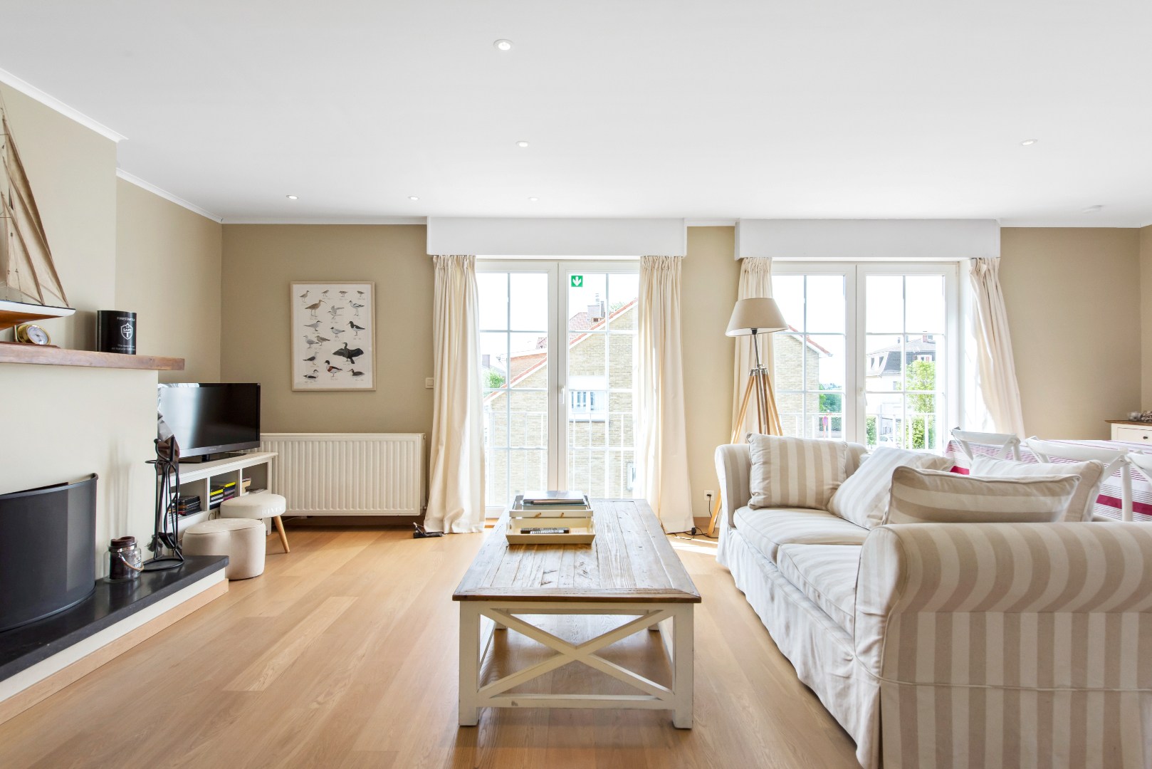 Appartement spacieux et meublé avec 3 chambres 