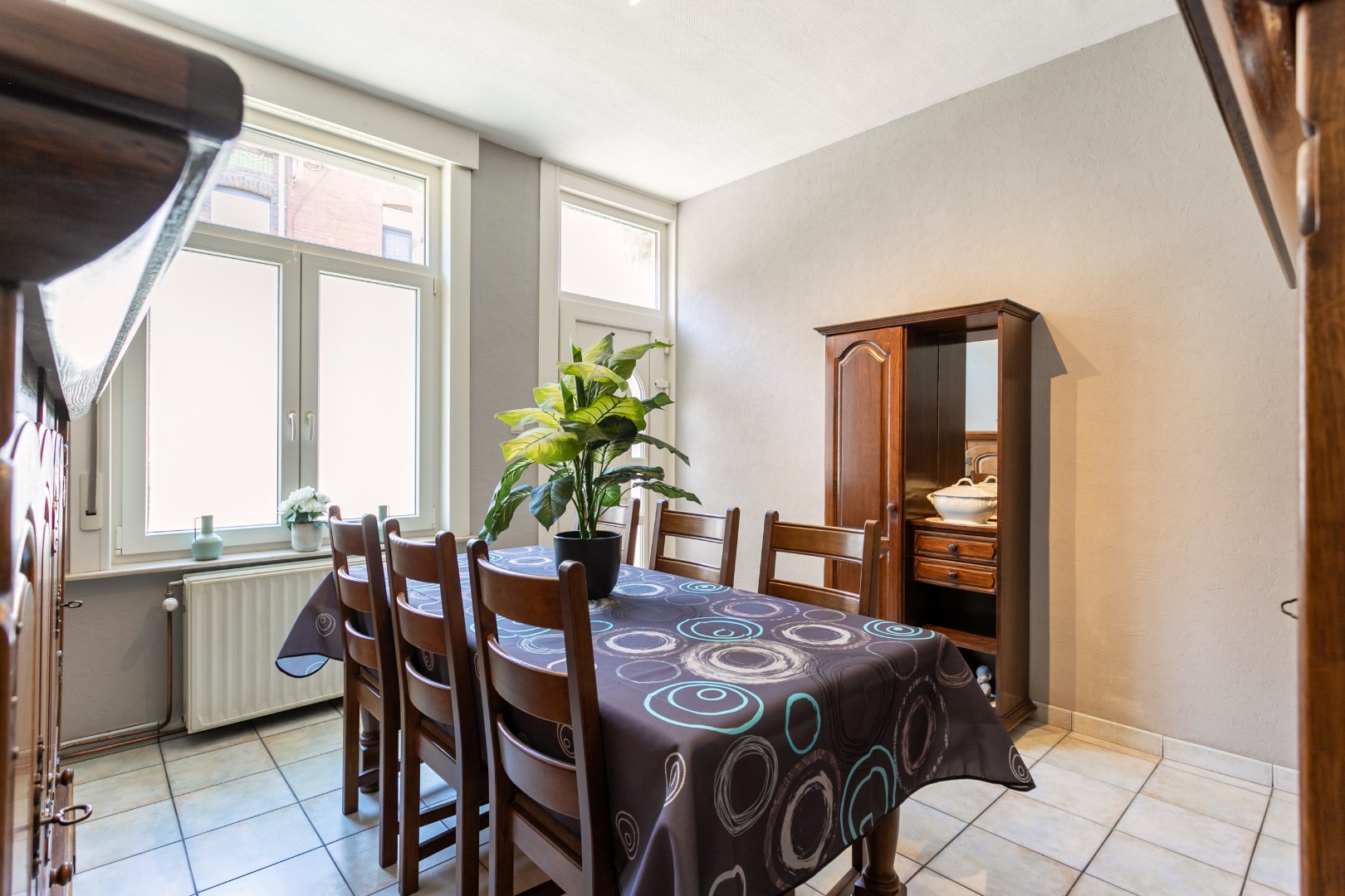Instapklare woning met 2-3 slpk en tuin 