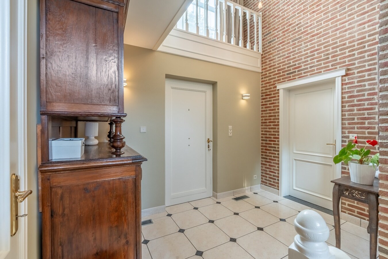 Prachtige ruime woning op een superlocatie. 