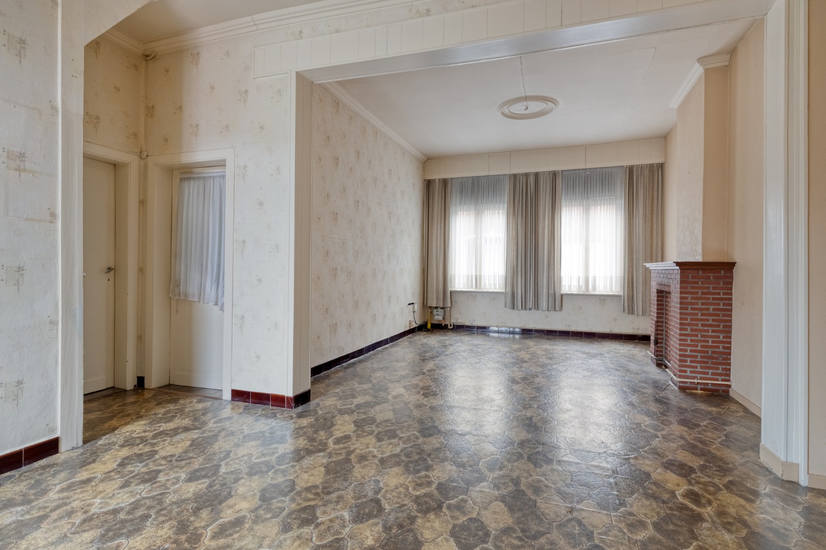 Charmante stadswoning met 5 slpk. in centrum Geel 