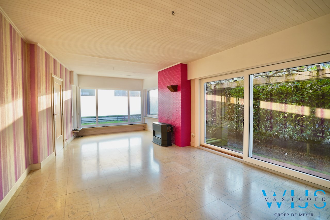 Bungalow op perceel van 651m² in hartje ERTVELDE ! 