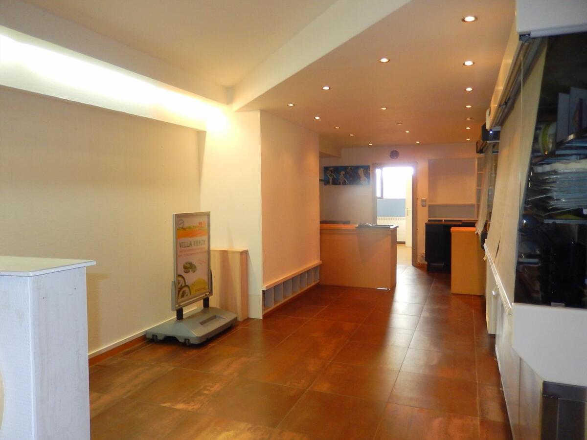 Handelspand op de markt van Gistel 