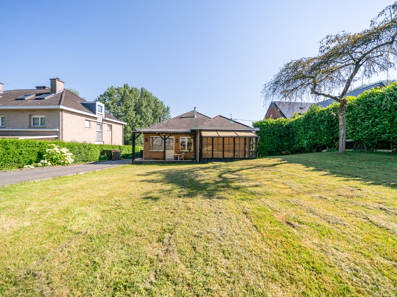 Woning met loods op gegeerde locatie 