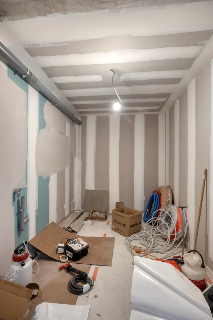 Volledig gerenoveerde halfopen bebouwing met 3 slaapkamers, tuin, terras en garage in Kumtich! – EPC 95 kWh/m² - bewoonbare opp. 153 m² 