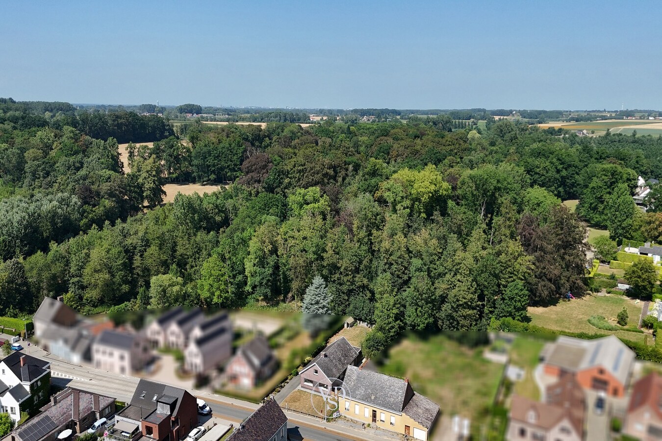 Degelijke eigendom in hartje Dikkelvenne 
