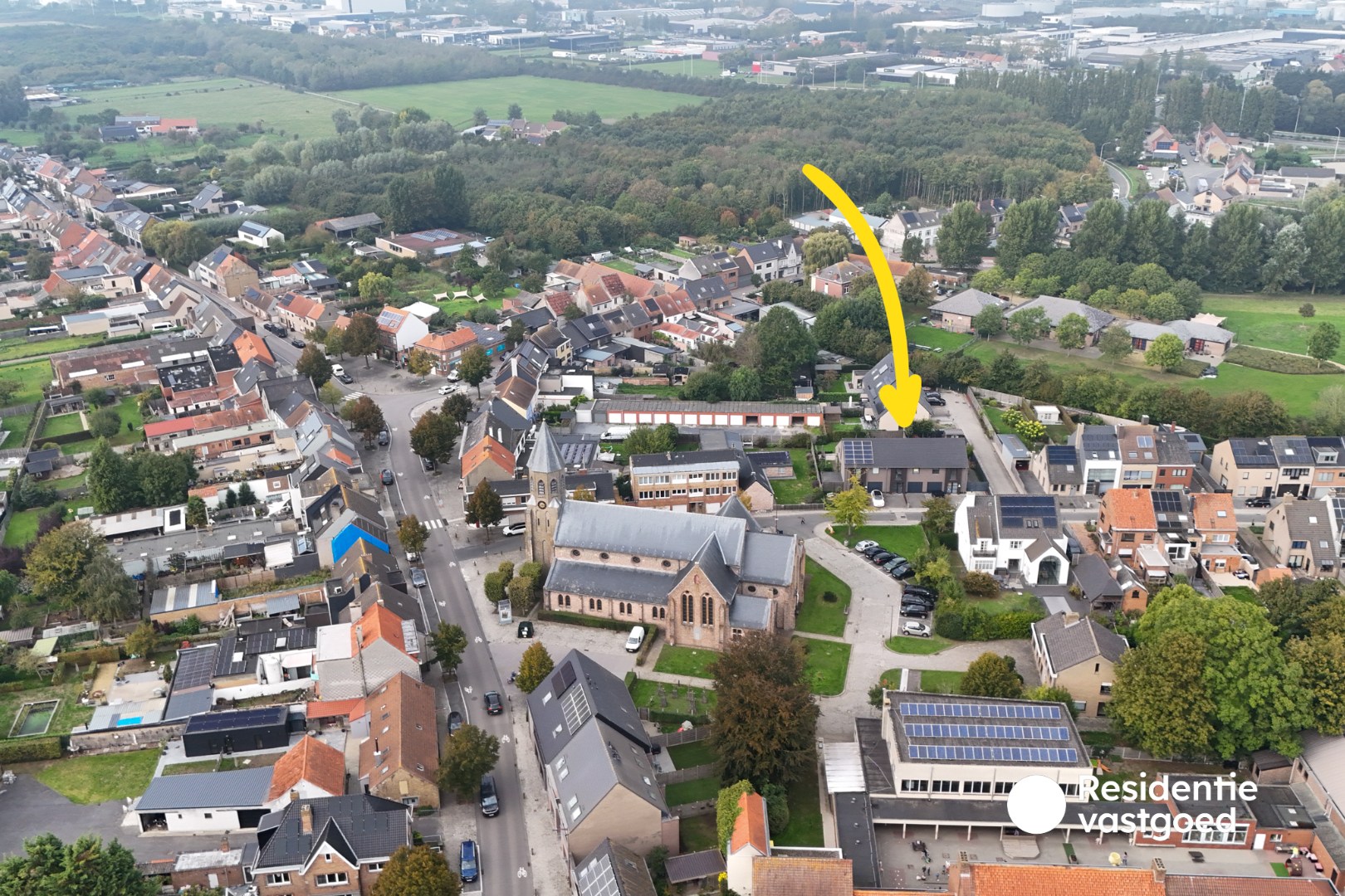 Recente en instapklare woning met 3 slaapkamers, garage en tuin te Zandvoorde! 
