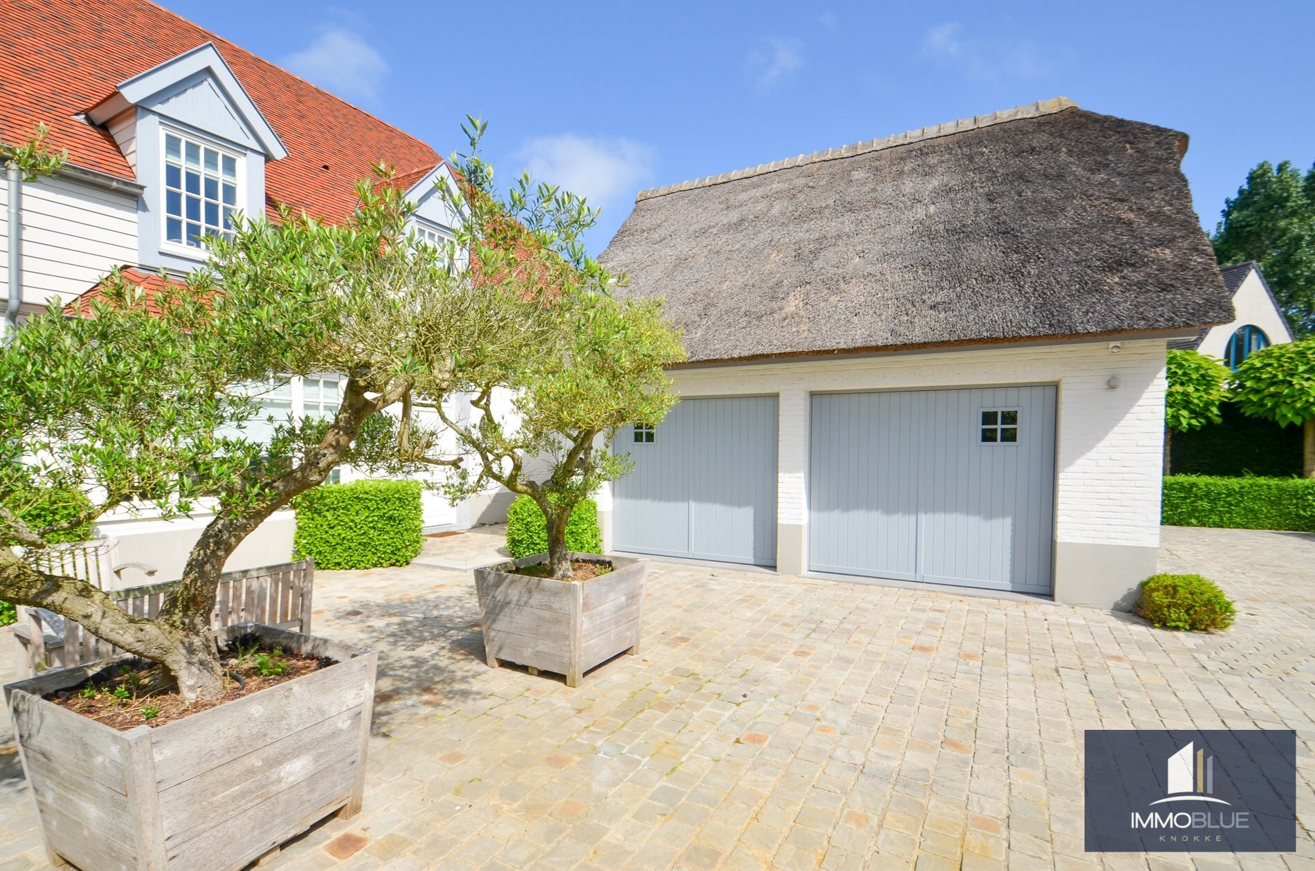 Charmante villa gelegen in een rustige residentiele wijk. 