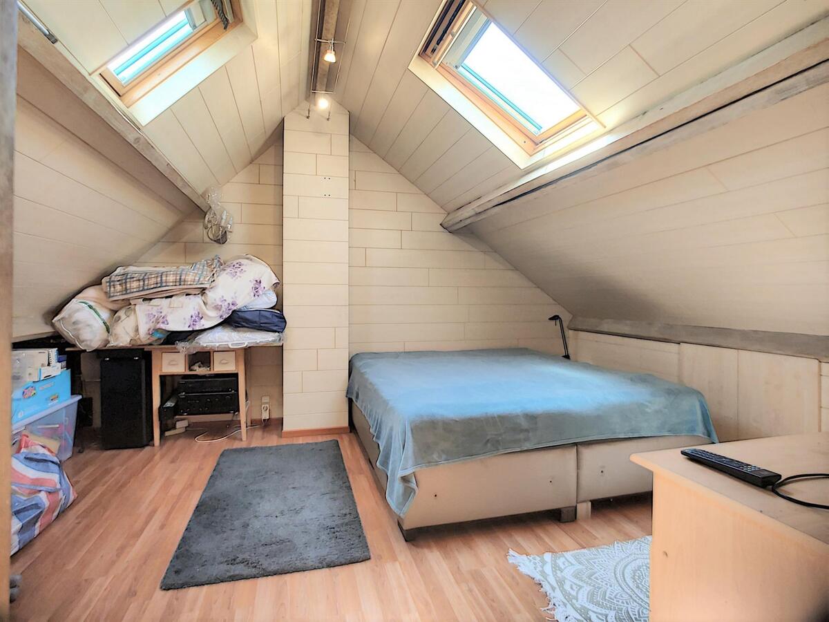 Volumineuze, gerenoveerde gezinswoning met tuin en garage - Zeebrugge 