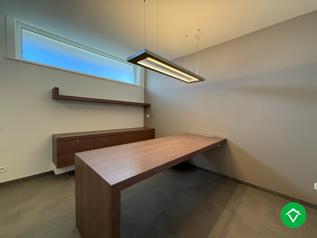 Praktijk/kantoorruimte 20 m² te Gits 