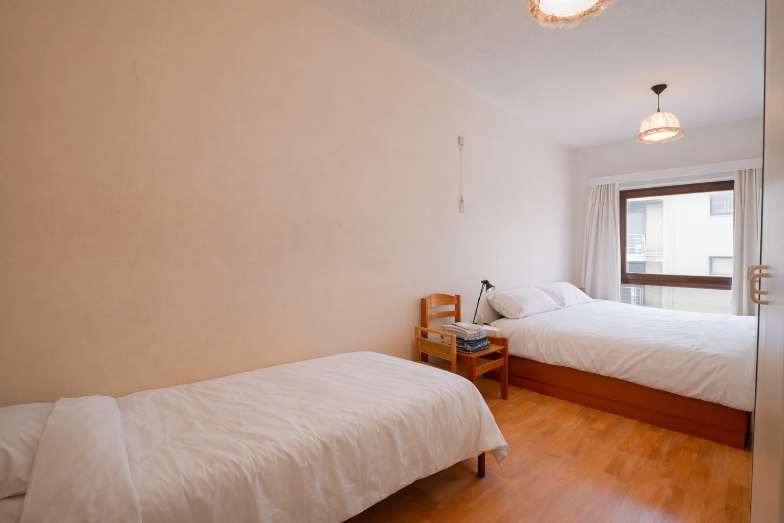 Instapklaar 2-slaapkamerappartement met frontaal zeezicht (72 m²) te Nieuwpoort! 