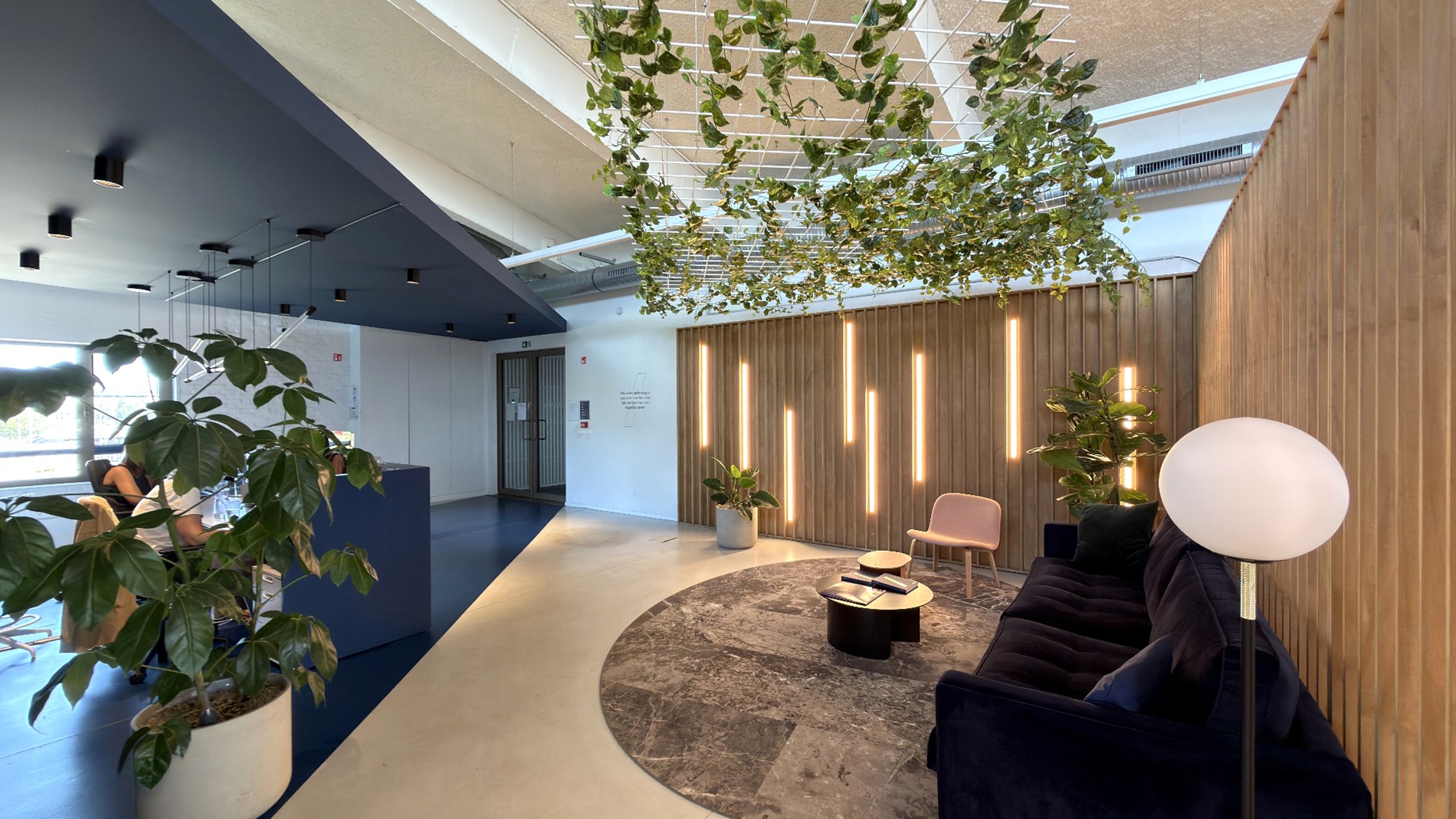 Gerenoveerde loftkantoren te huur in Hangar 26 in Antwerpen